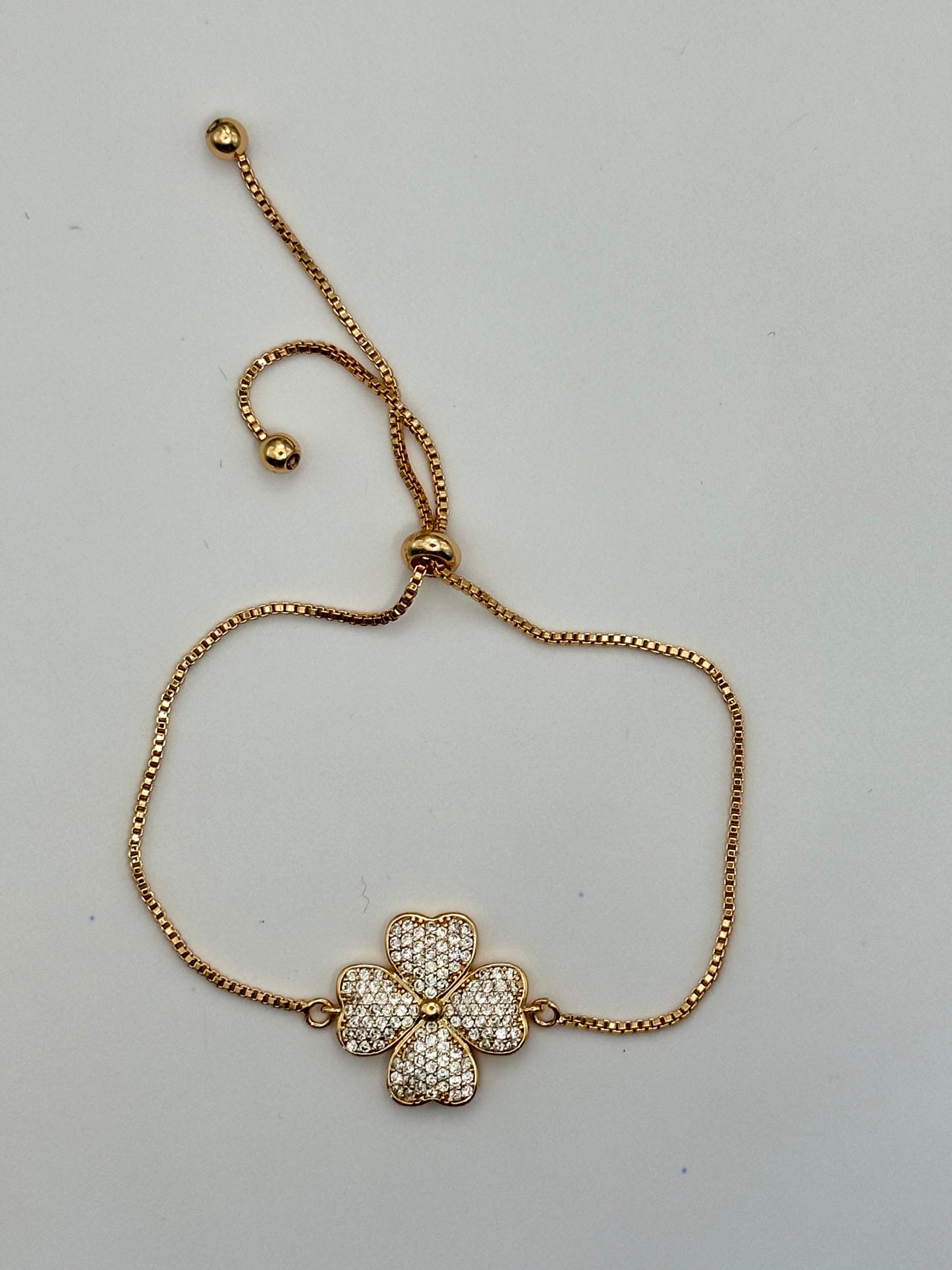pulsera con dije de flor grande