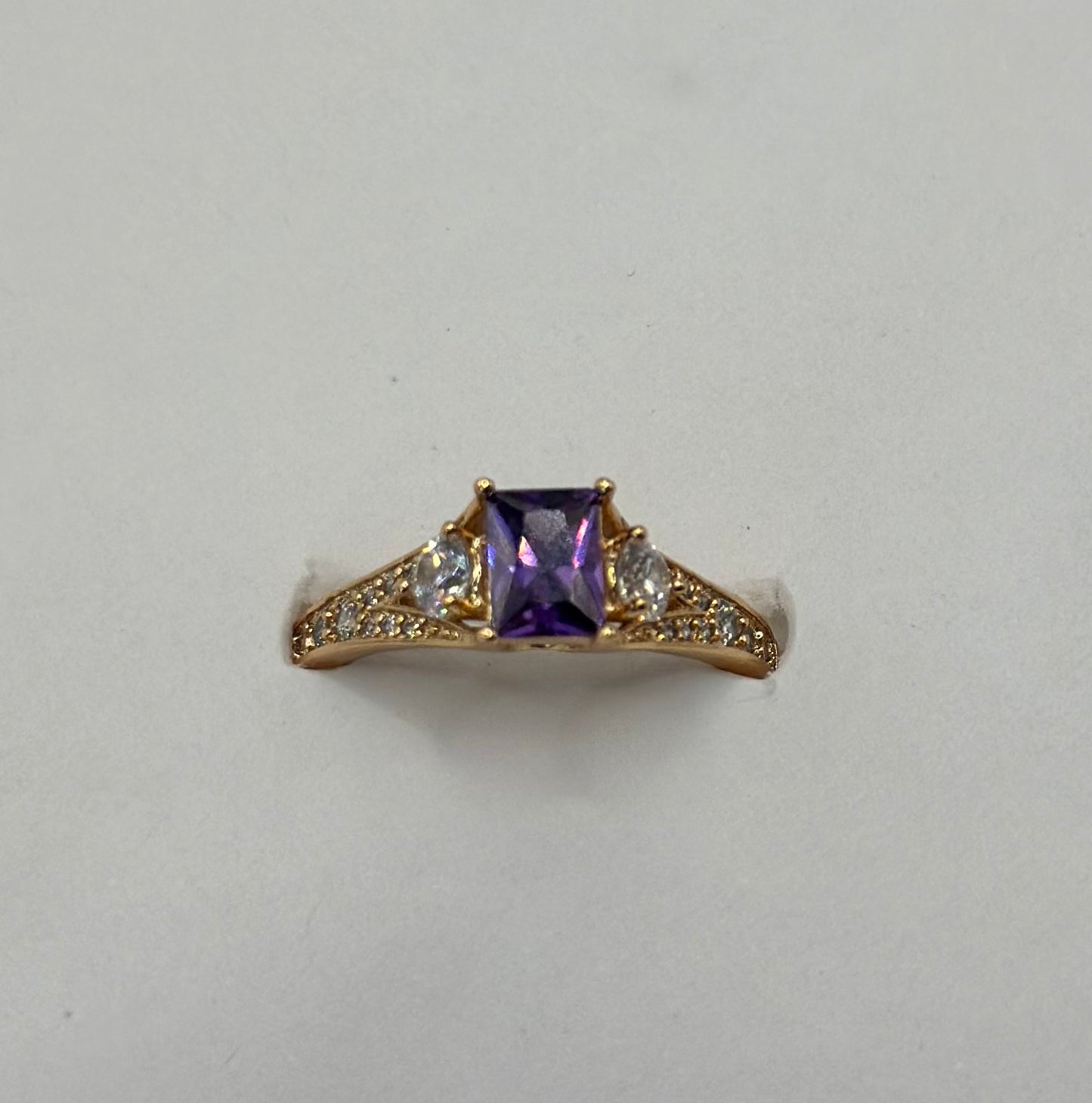 ANILLO TRONO VIOLETA