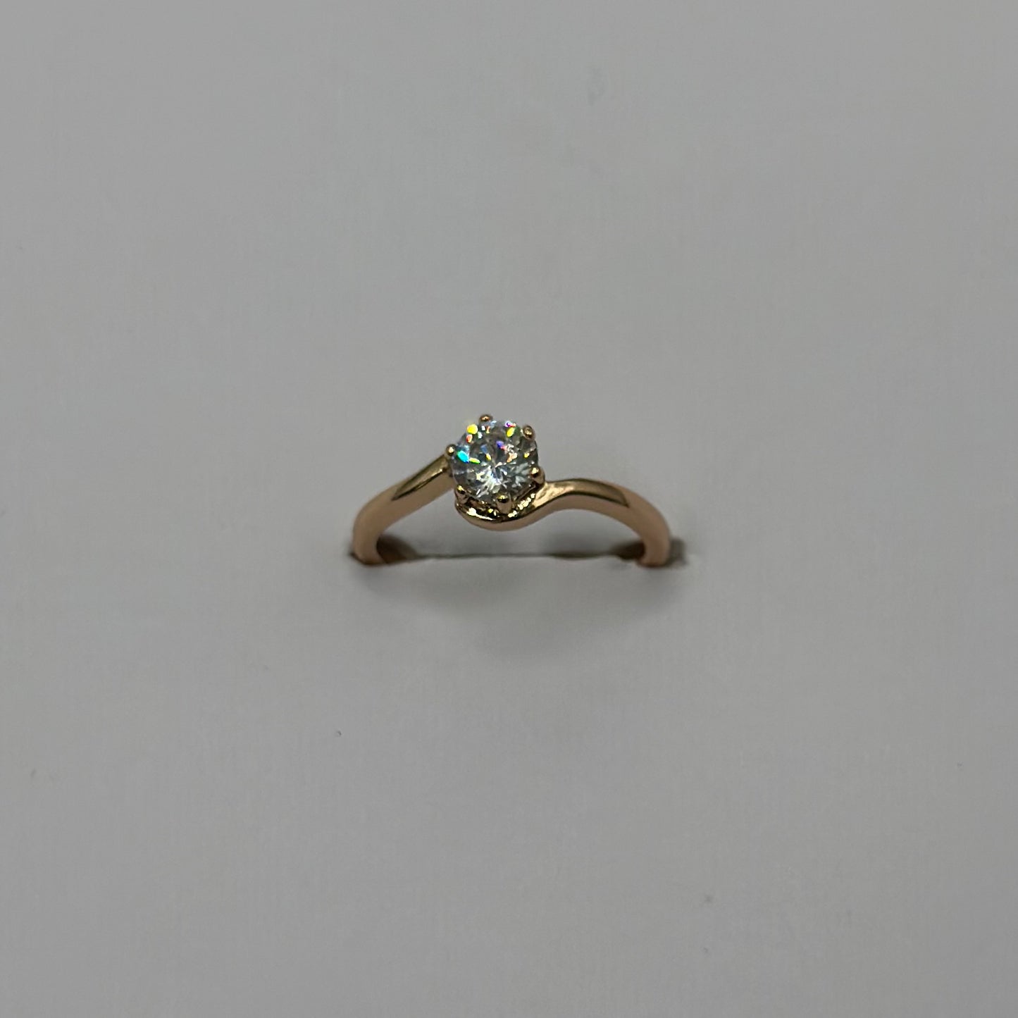 anillo ola solitario