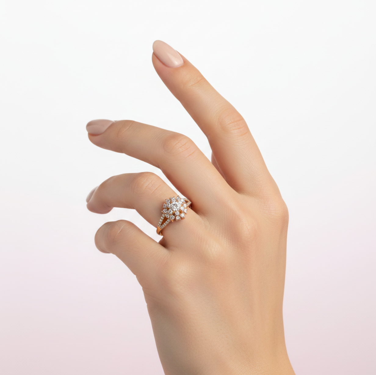 Anillo cluster floral con doble halo