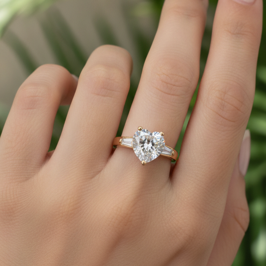 ANILLO CORAZON  GRANDE BRILLANTE