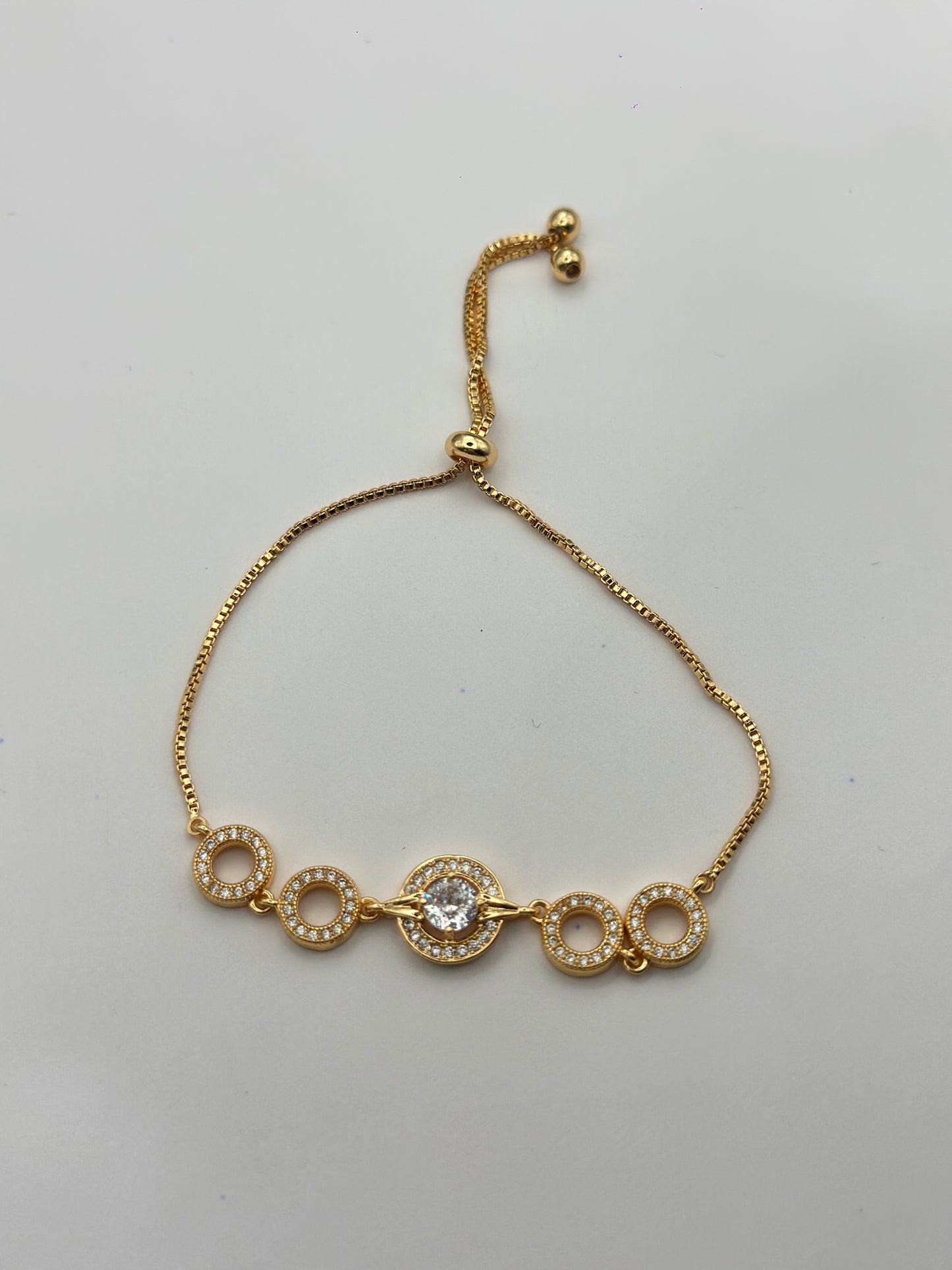 pulsera de círculos con halo de zirconia