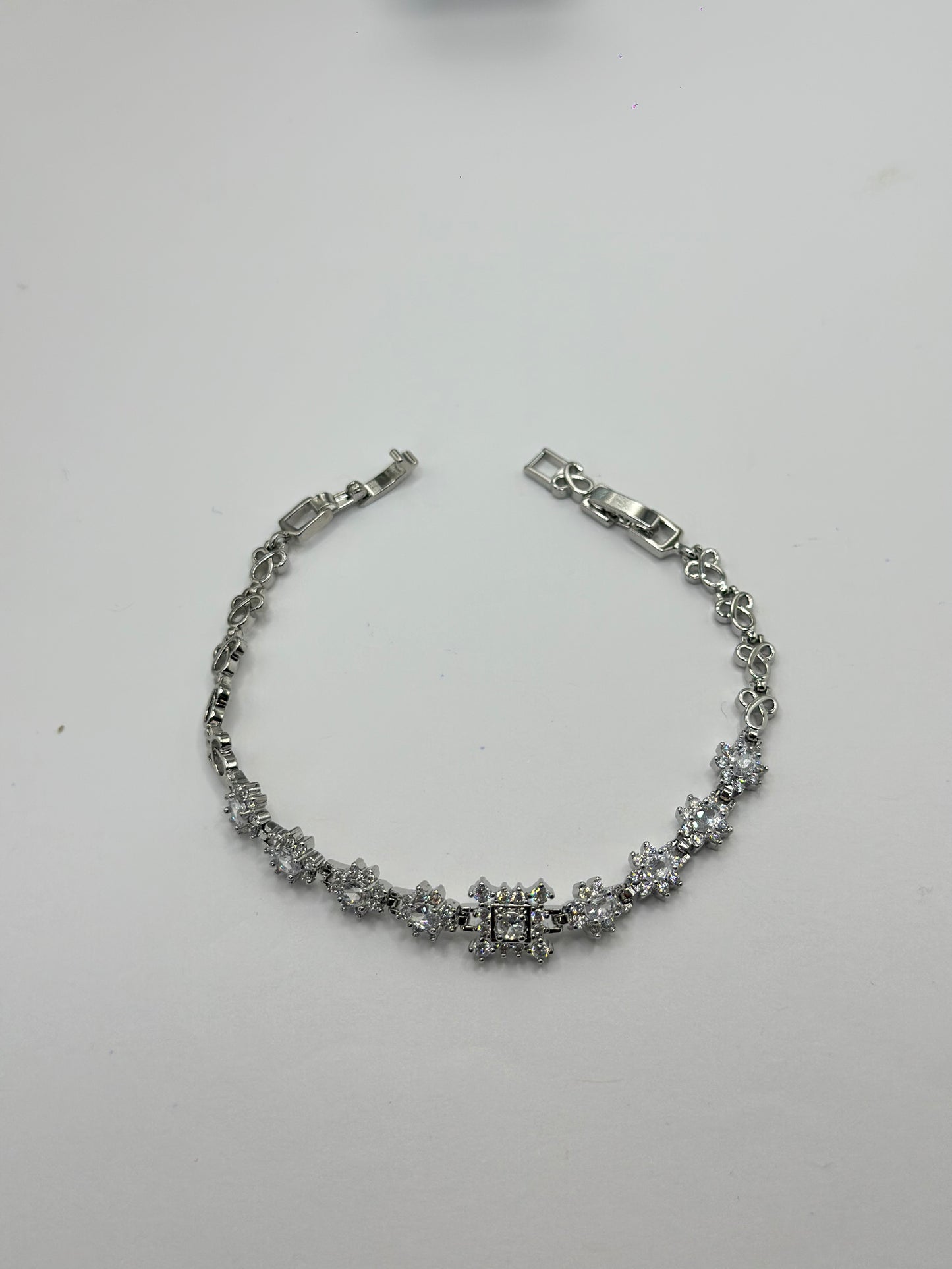 PULSERA FLORAL PLATA