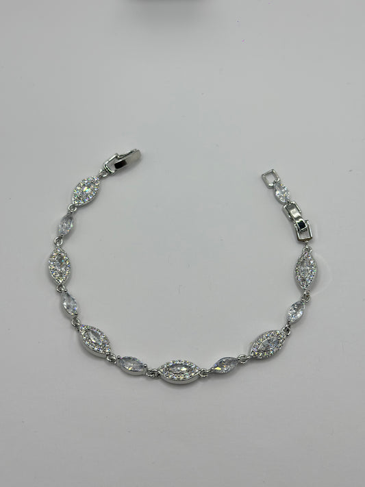 PULSERA MARQUISE HALO