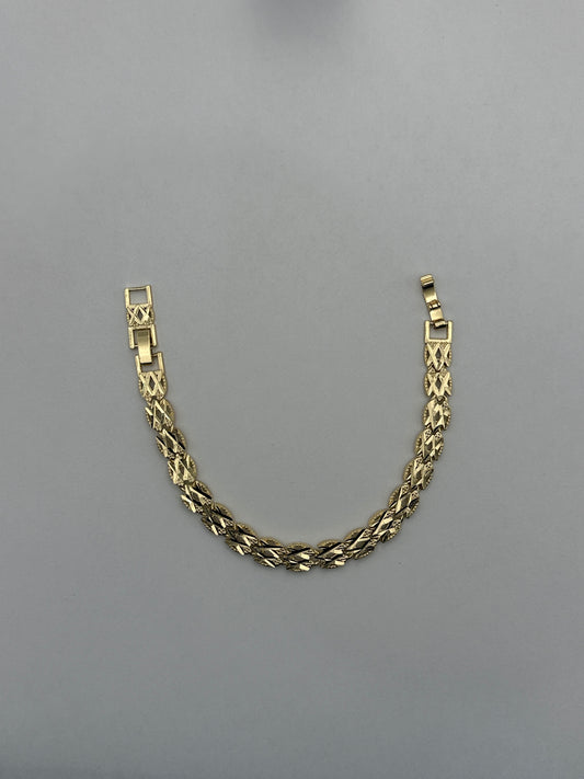 Pulsera de Eslabones Ovalados con Corte Diamante en X