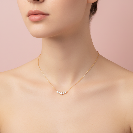 collar de barra curva con zirconias