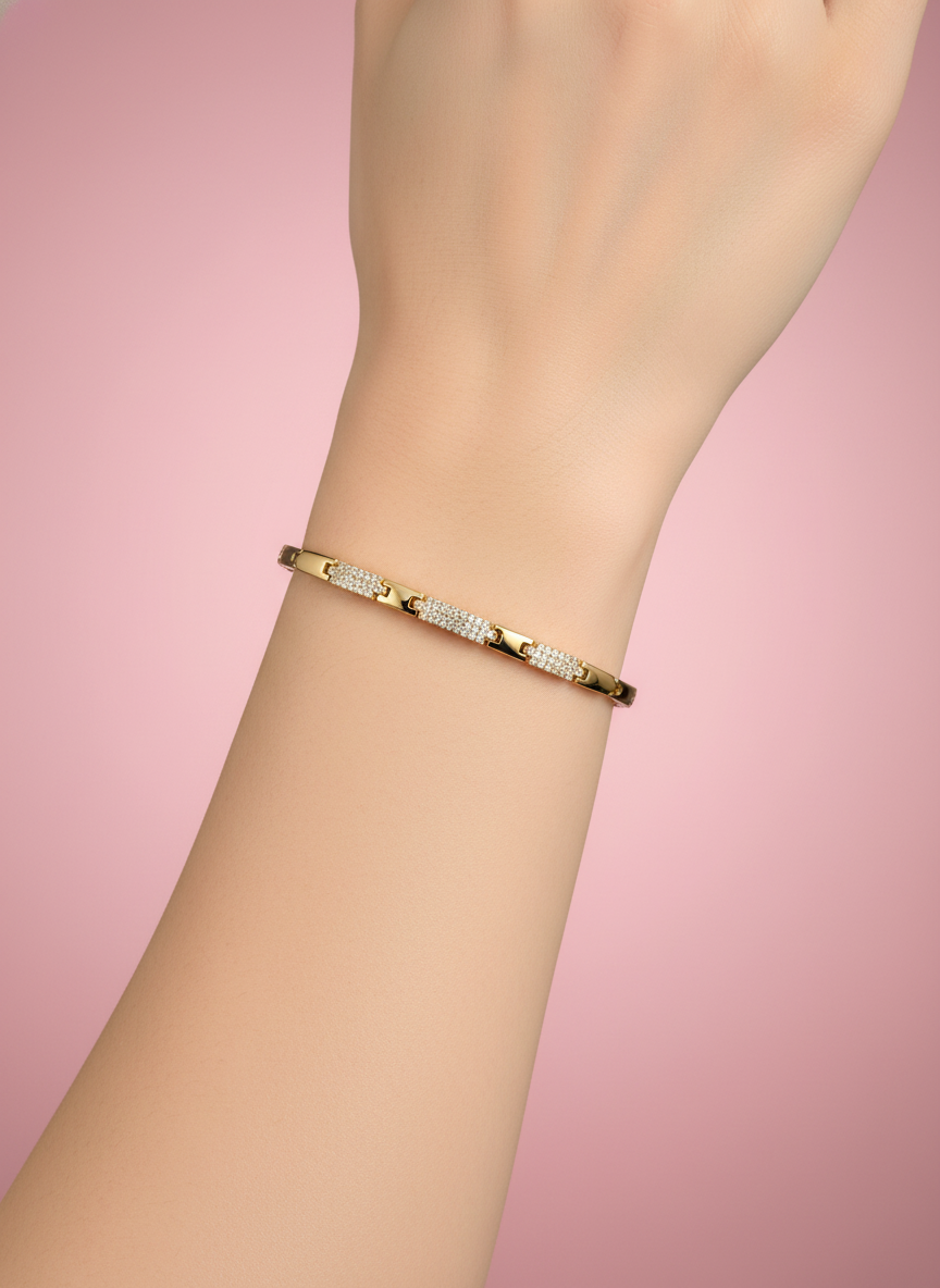 Pulsera de Eslabones con Placa Central de Pavé